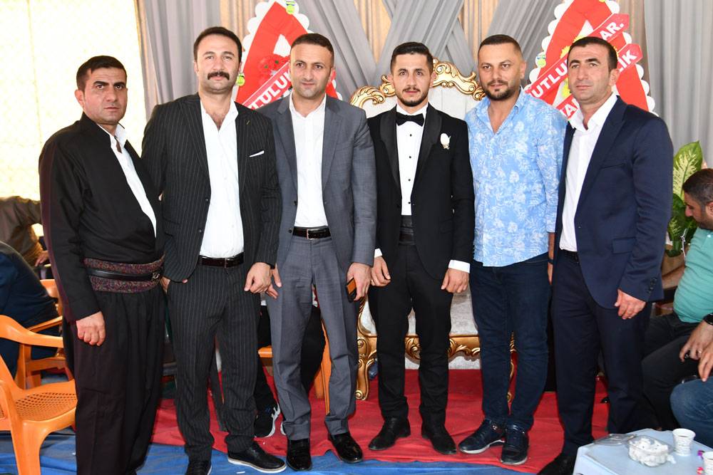 Berk Ailesinin mutlu günü! 14