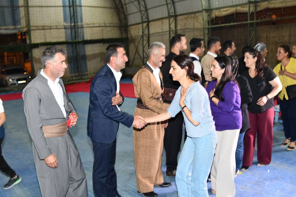 Berk Ailesinin mutlu günü! 22