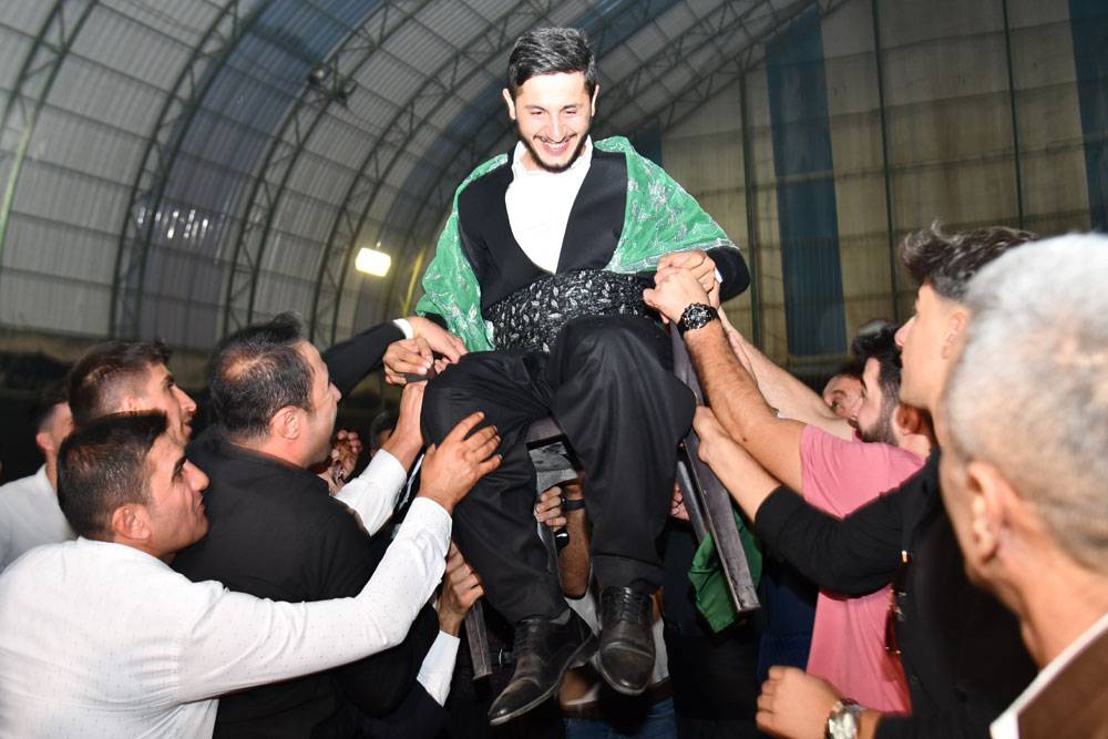 Berk Ailesinin mutlu günü! 25