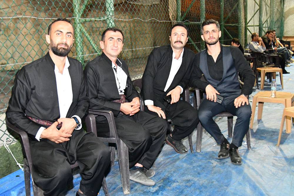 Berk Ailesinin mutlu günü! 27