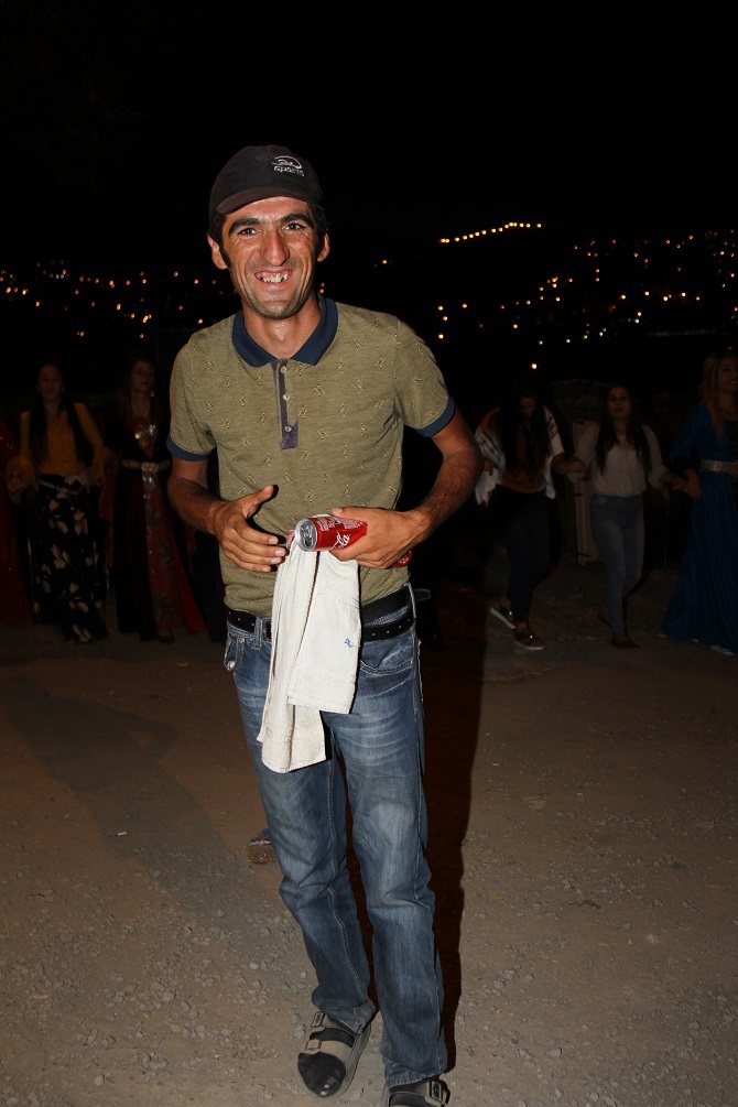 Demir Ailesinin mutlu günü 63