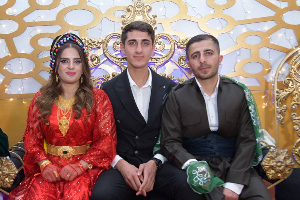 Ekici ve Aydemir ailelerinin mutlu günü 16