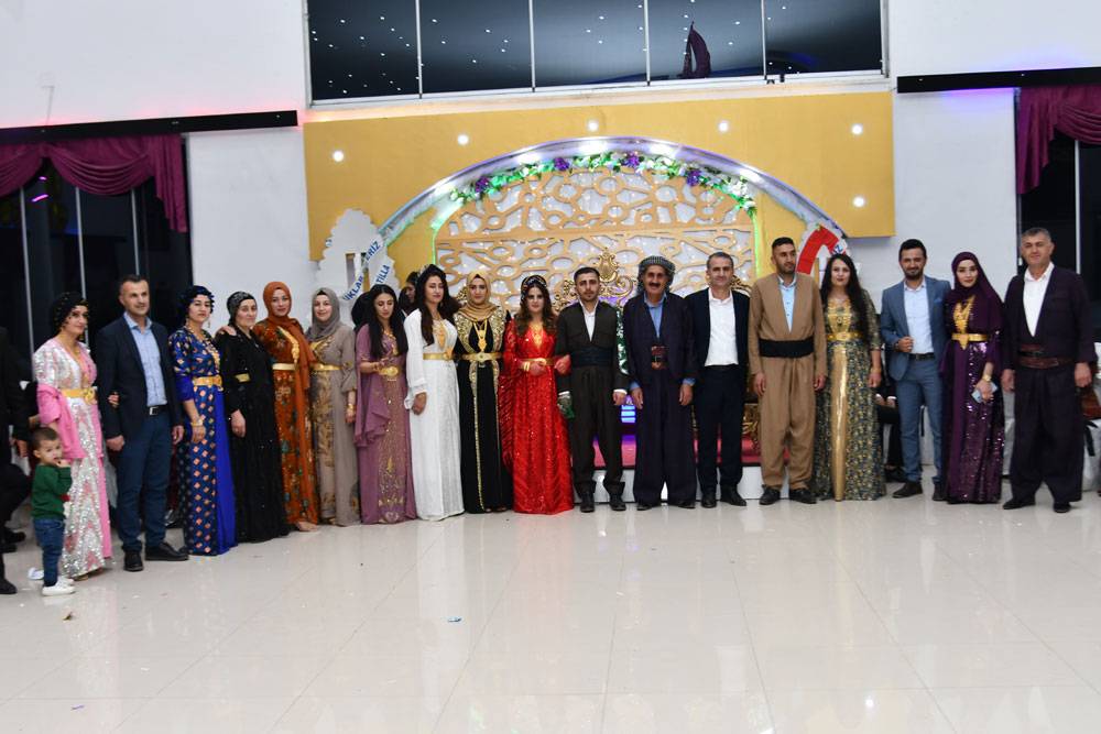 Ekici ve Aydemir ailelerinin mutlu günü 18