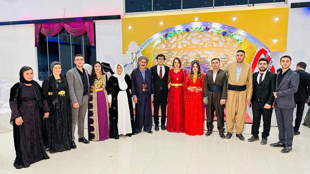 Ekici ve Aydemir ailelerinin mutlu günü 19