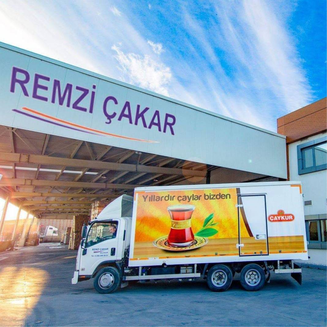 Hakkari'de dijital baskı merkezinin tek adresi Stil Reklam! 24