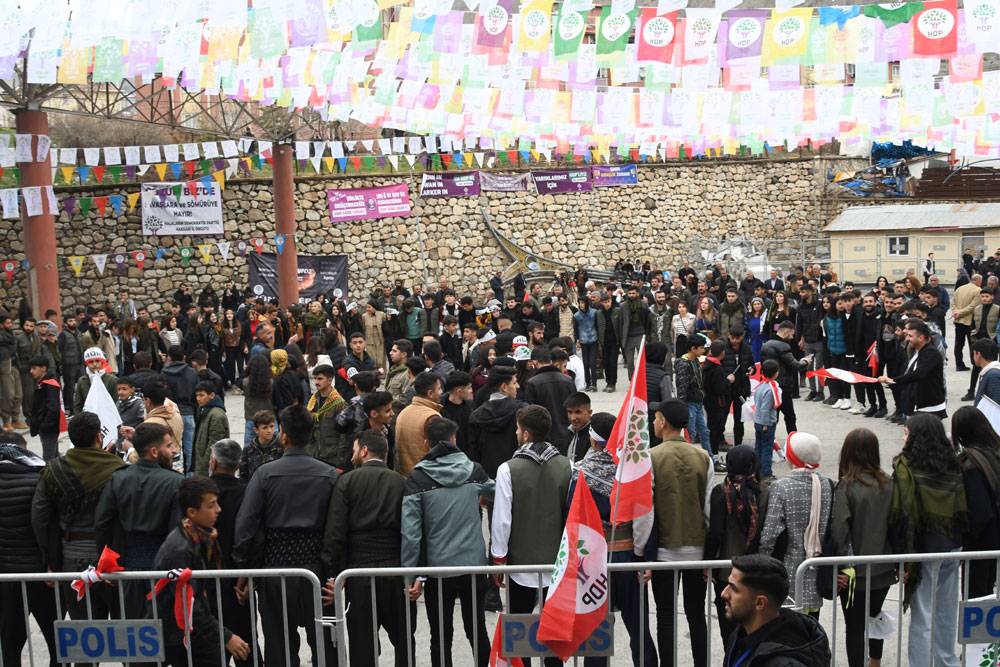 Hakkari Newrozu başladı 16