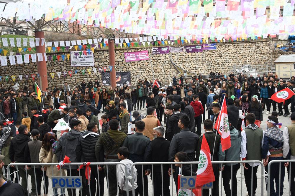 Hakkari Newrozu başladı 18