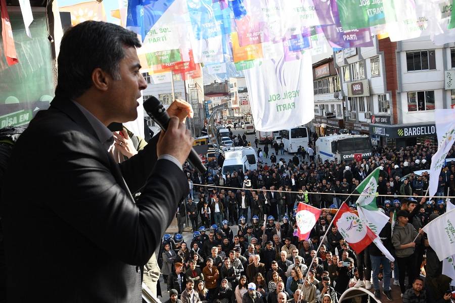Yeşil Sol Parti'nin Hakkari seçim bürosu açıldı 23