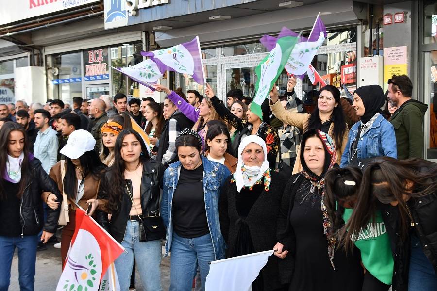 Yeşil Sol Parti'nin Hakkari seçim bürosu açıldı 27
