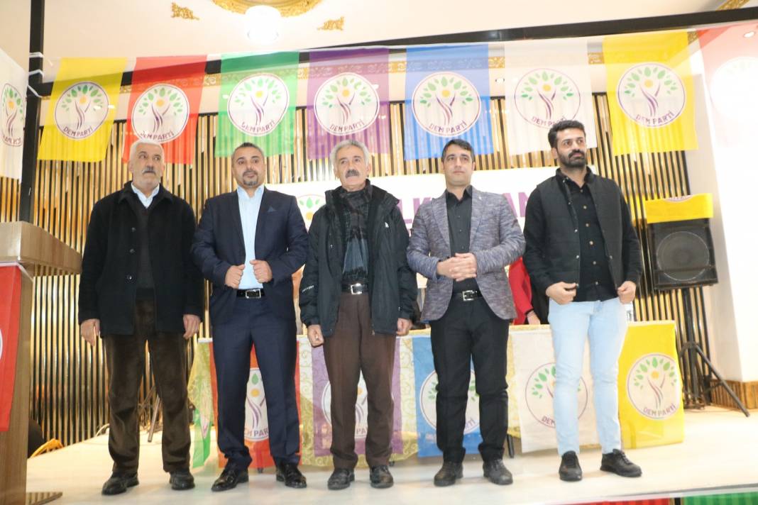 Hakkâri ve ilçelerinde 3 bin 404 delege ön seçim için sandık başına gidiyor 12