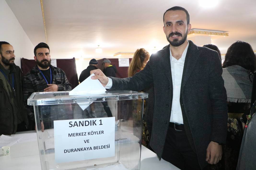 Hakkâri ve ilçelerinde 3 bin 404 delege ön seçim için sandık başına gidiyor 21