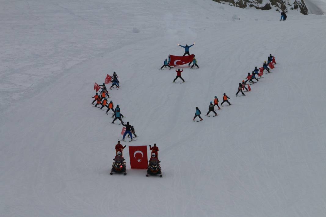 Hakkari'deki 5. kar festivali düzenlendi 19
