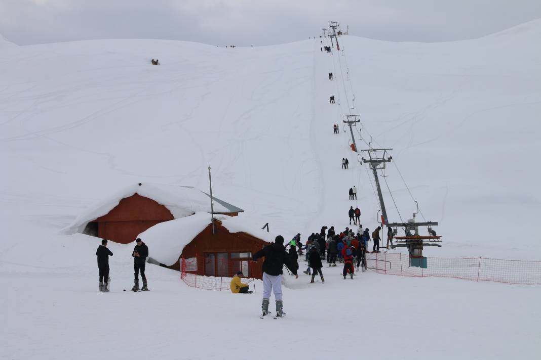 Hakkari'deki 5. kar festivali düzenlendi 2