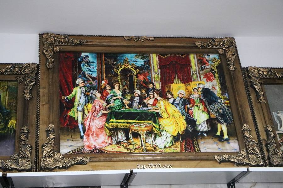 Hakkari'de bir ilk! Gümrük malzemeleri yarı fiyatına satışta! 15