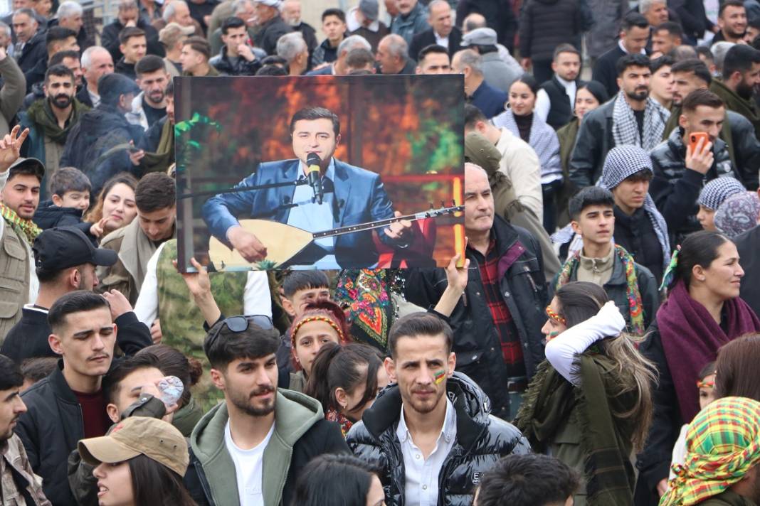 Hakkari'de Newroz kutlandı 5