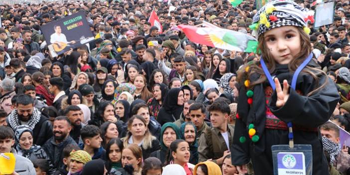 Hakkari'de Newroz kutlandı