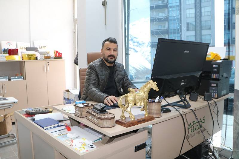 Hakkari’de Reklam ve Aksesuarın Yeni Adresi: Atlas Reklam Ajans 32
