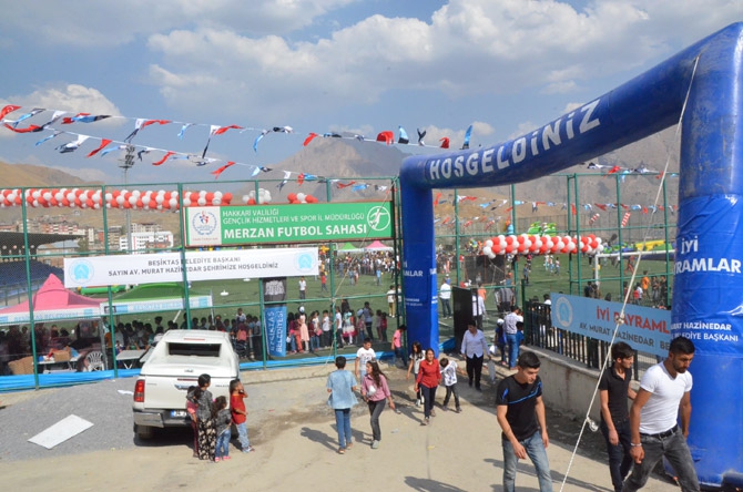 Beşiktaş Belediyesi Hakkari'de oyun parkı kurdu 31