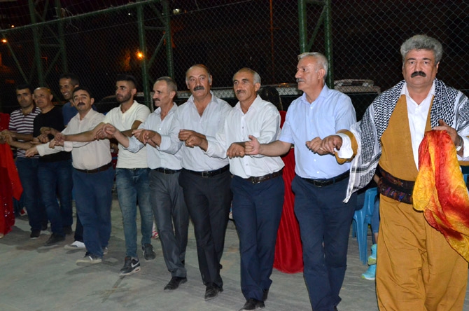 Timur Ailesinin mutlu günü 13