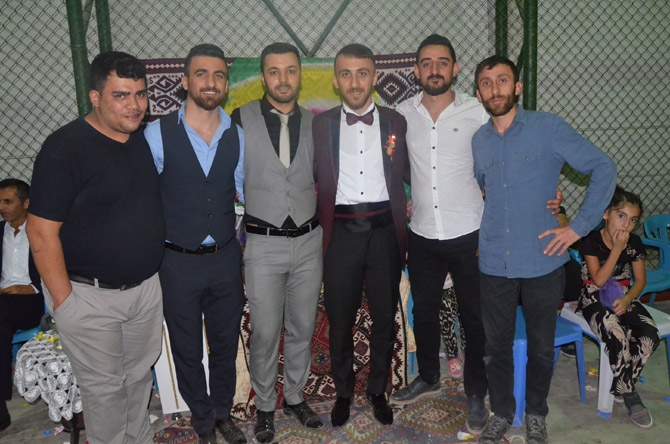 Timur Ailesinin mutlu günü 24