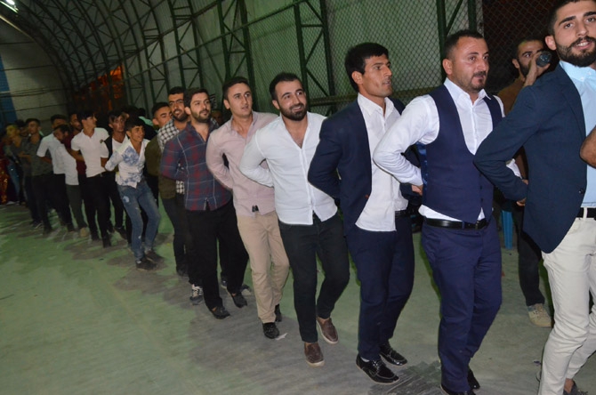 Timur Ailesinin mutlu günü 3