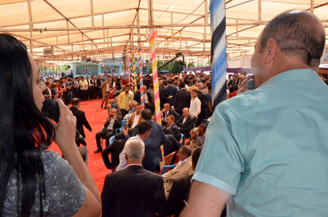 Ertuş ailesinin mutlu günü 2