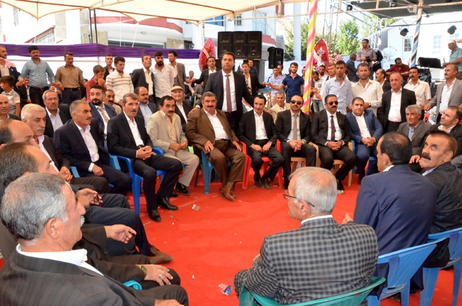 Ertuş ailesinin mutlu günü 38