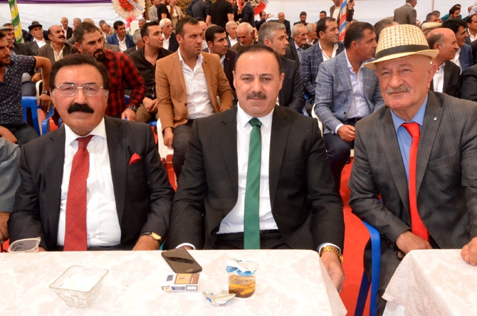 Ertuş ailesinin mutlu günü 4