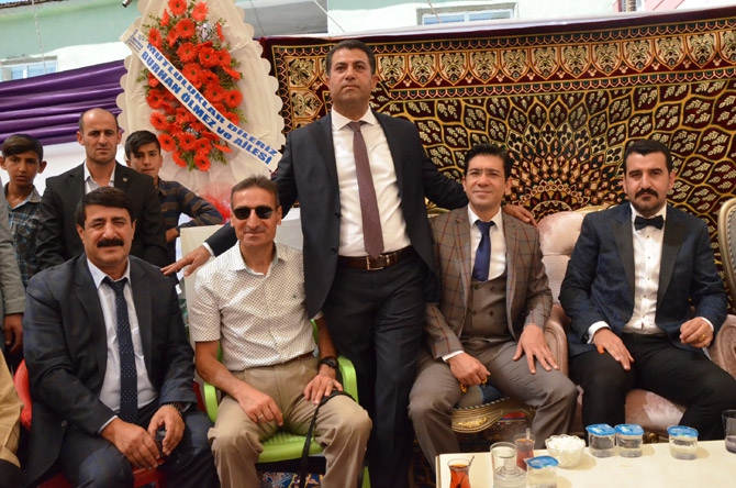 Ertuş ailesinin mutlu günü 7