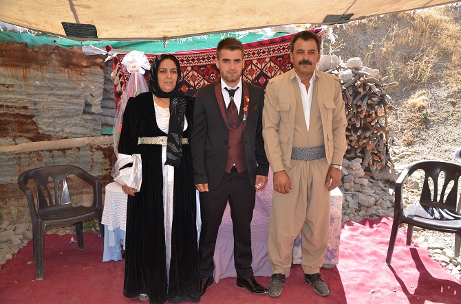 Özkan ailesinin mutlu günü 39