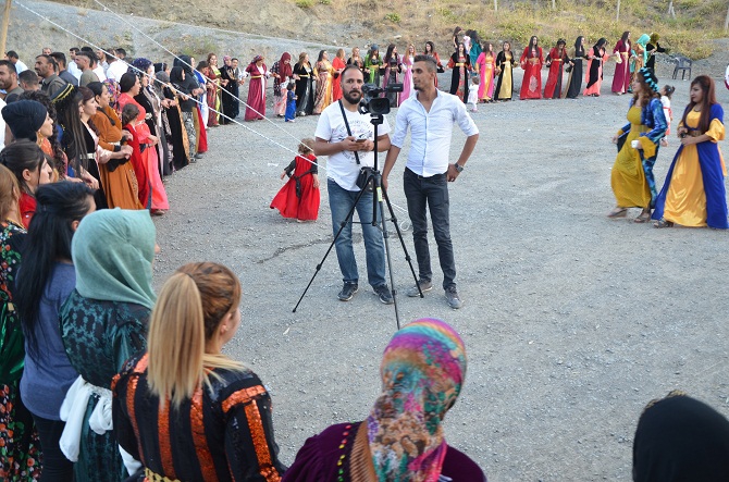 Özkan ailesinin mutlu günü 6