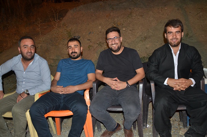 Özkan ailesinin mutlu günü 8