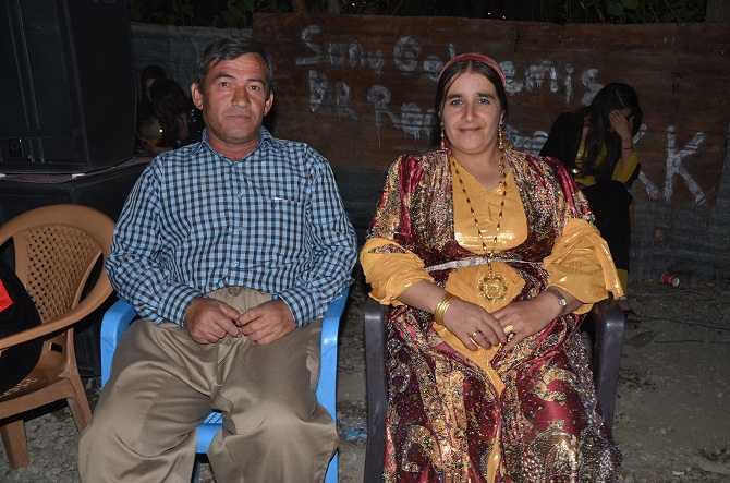 Özkan ailesinin mutlu günü 94