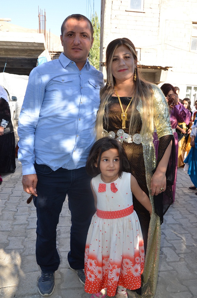 Akbaş ailesinin mutlu günü 21