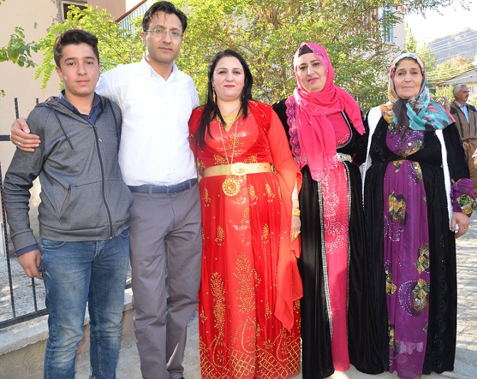 Akbaş ailesinin mutlu günü 23