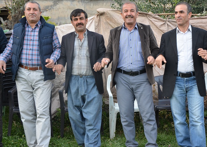 Akbaş ailesinin mutlu günü 27