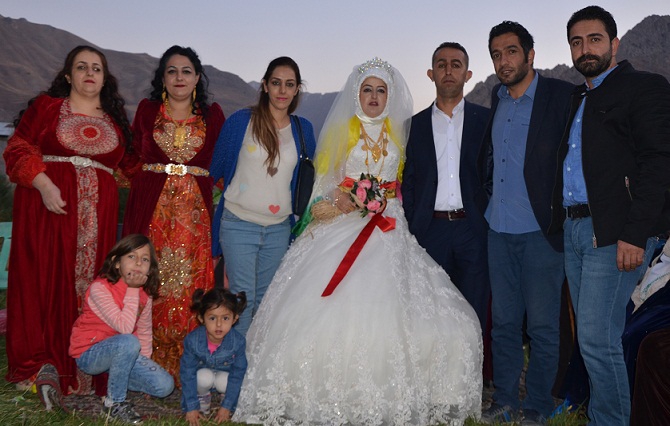 Akbaş ailesinin mutlu günü 41