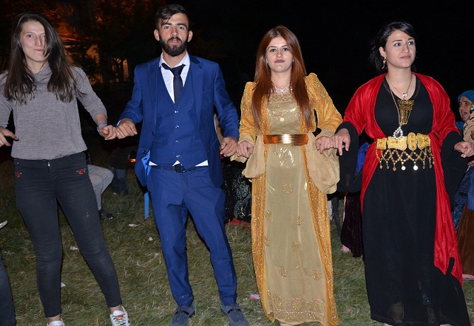 Akbaş ailesinin mutlu günü 60