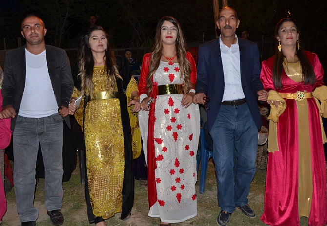 Akbaş ailesinin mutlu günü 64