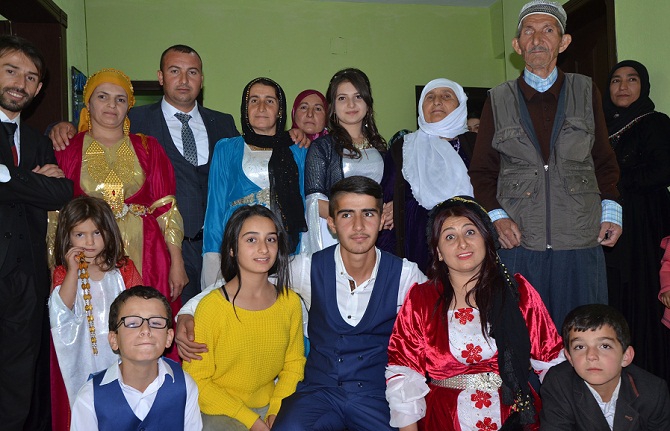 Akbaş ailesinin mutlu günü 68