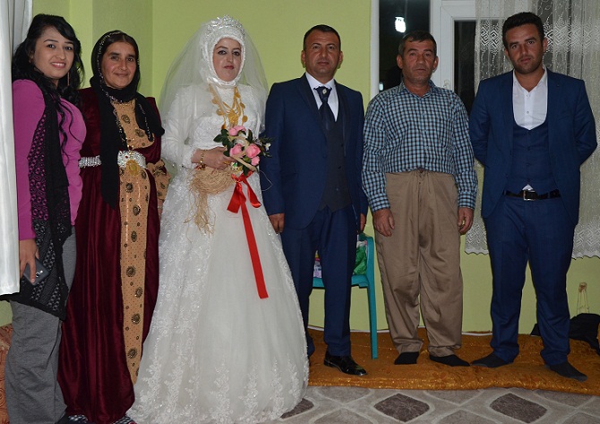 Akbaş ailesinin mutlu günü 78