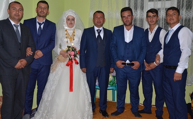 Akbaş ailesinin mutlu günü 79