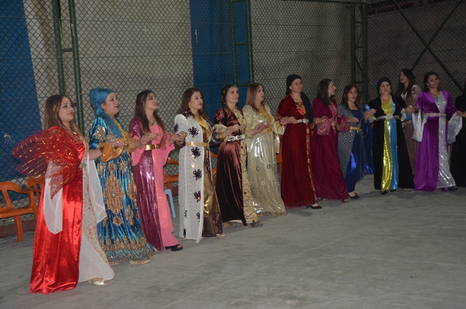 Ediş ailesinin mutlu günü 24