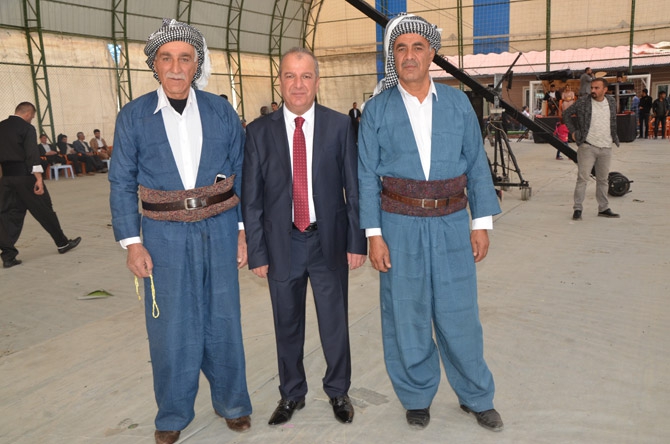 Ediş ailesinin mutlu günü 25