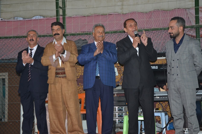 Ediş ailesinin mutlu günü 38