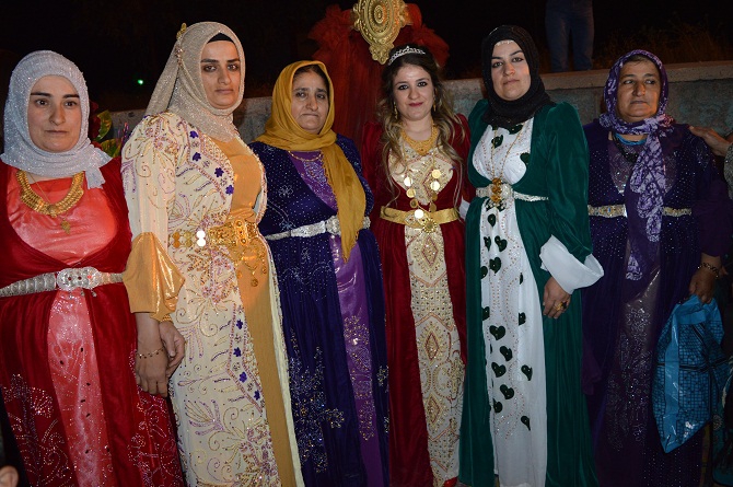 Tutkal ve Erol ailesinin mutlu günü 17