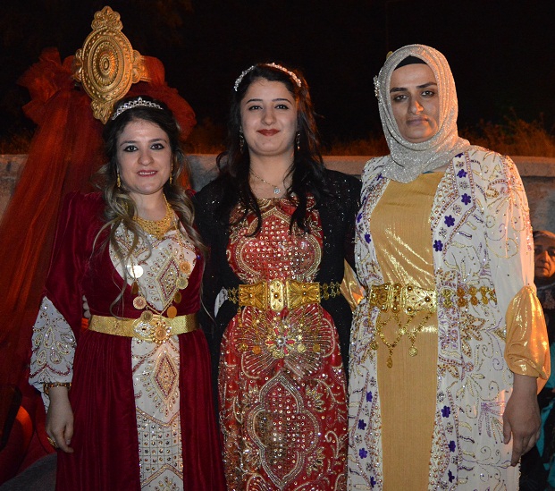 Tutkal ve Erol ailesinin mutlu günü 19