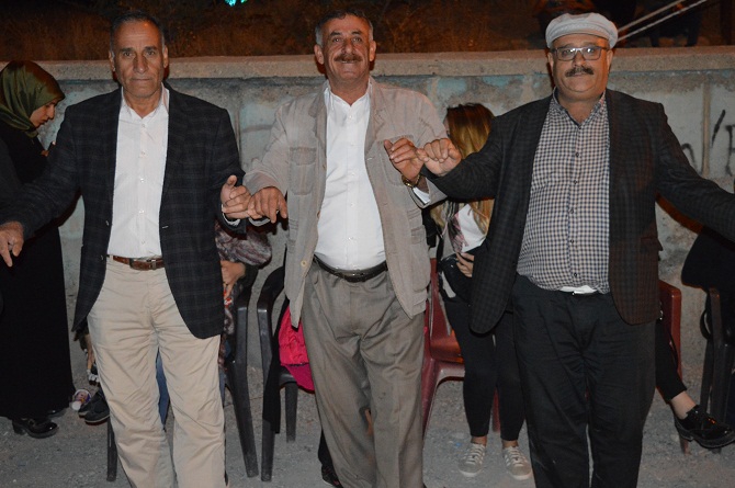 Tutkal ve Erol ailesinin mutlu günü 21