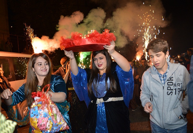 Tutkal ve Erol ailesinin mutlu günü 23