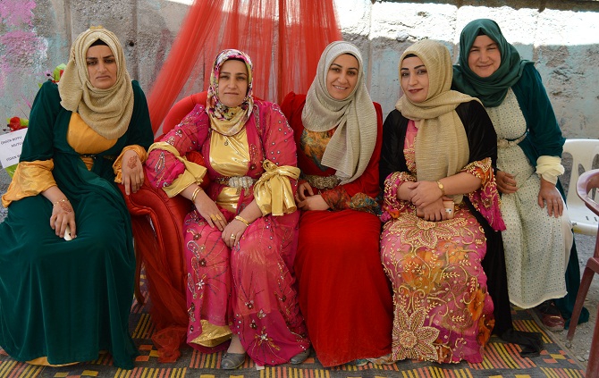 Tutkal ve Erol ailesinin mutlu günü 42